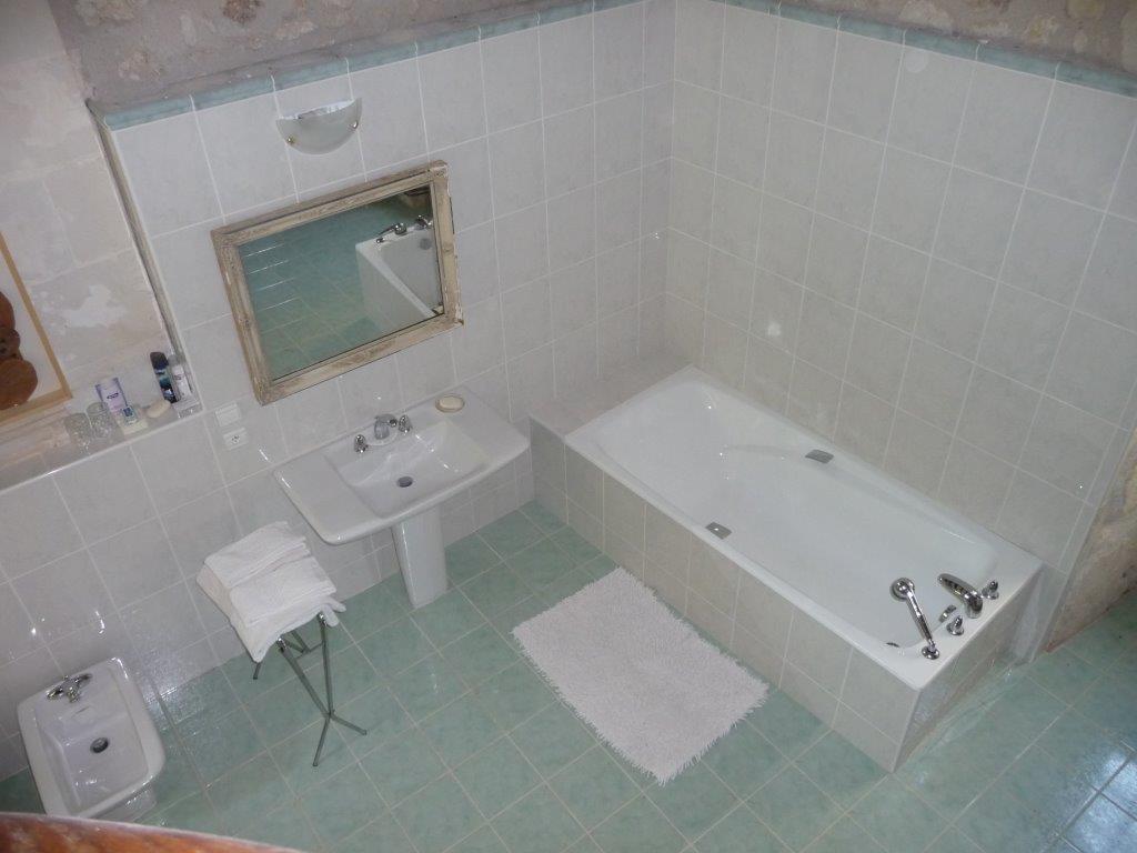 Le Claveau Paulnay 部屋 写真